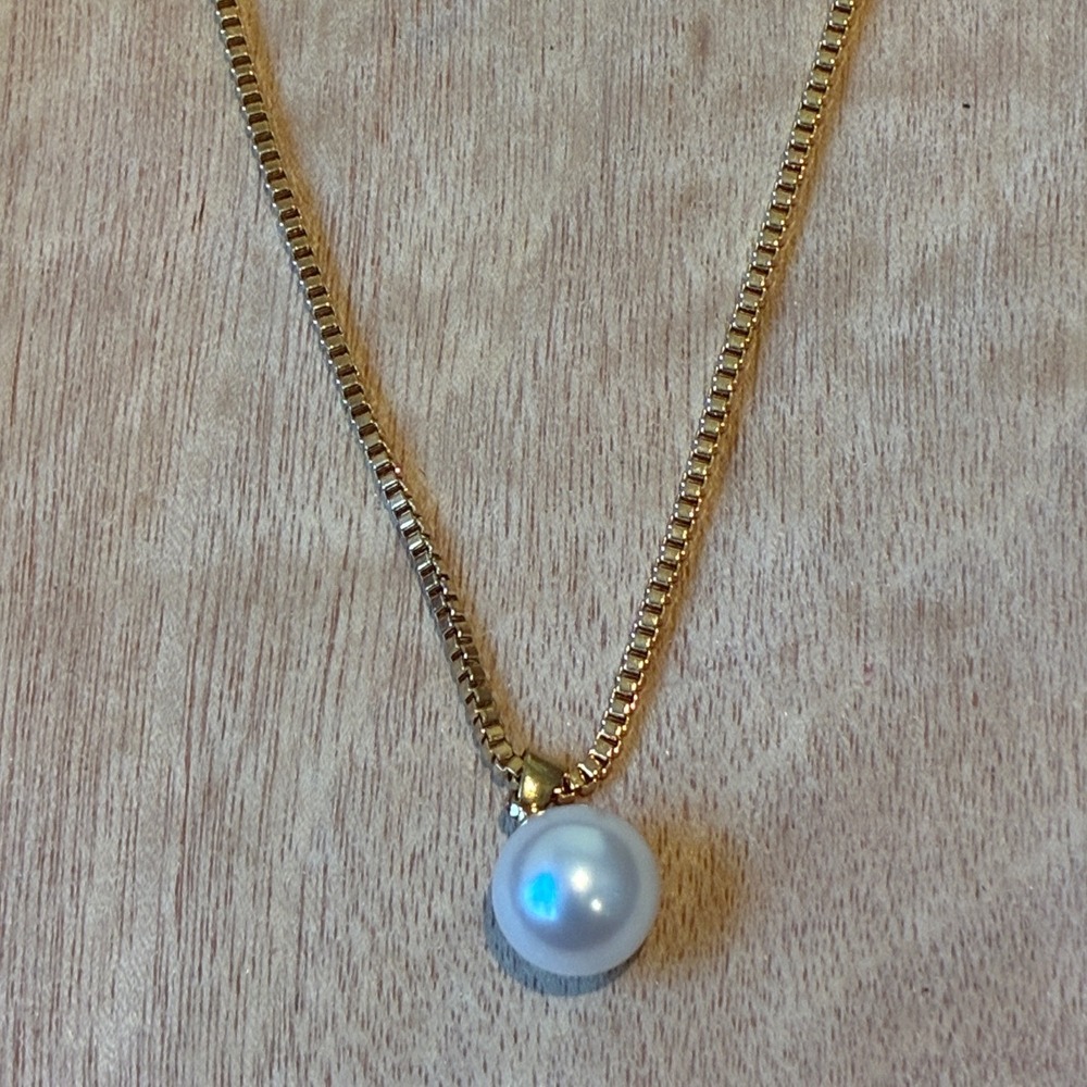 Gold Tone Faux Pearl Pendant Necklace Box Chain Adjustable Classic Minimalist